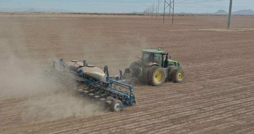 Kinze Expands Planter Models, Offers Enhanced Display for 2022